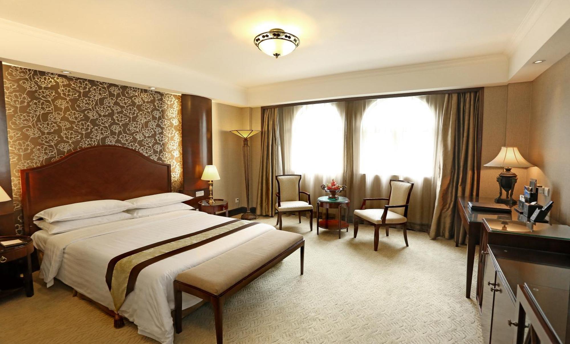 Grand Palace Hotel - Grand Hotel Management Group Гуанчжоу Экстерьер фото