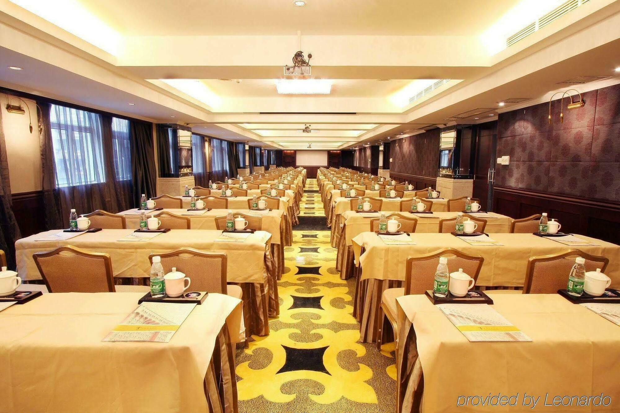 Grand Palace Hotel - Grand Hotel Management Group Гуанчжоу Экстерьер фото